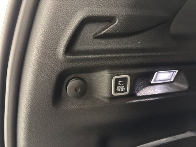 Used 2022 Jeep Grand Cherokee L Limited image 24