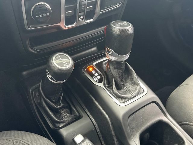 Used 2019 Jeep Wrangler Unlimited Sport S image 28