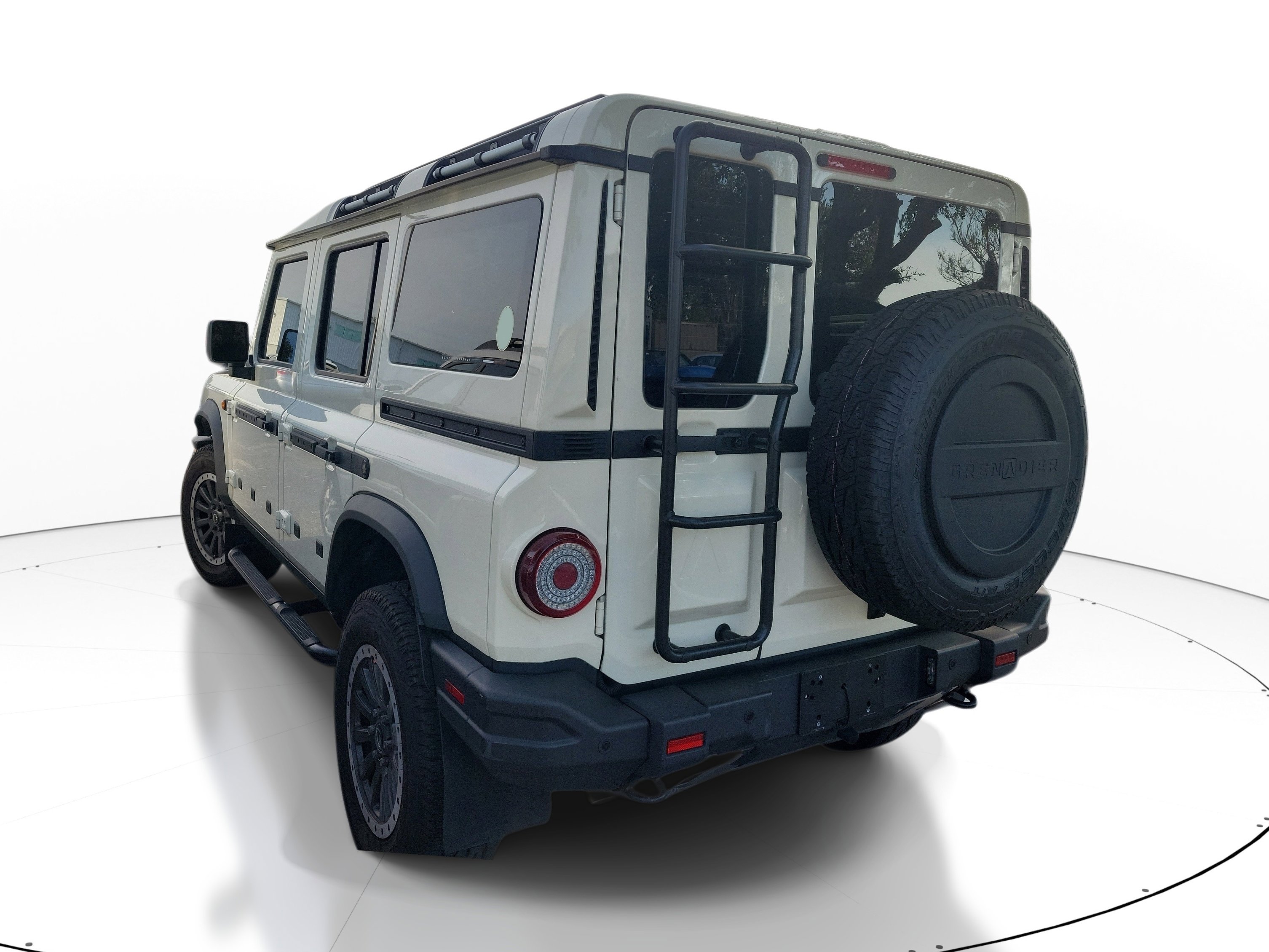 Used 2024 INEOS Grenadier AWD/4WD image 4