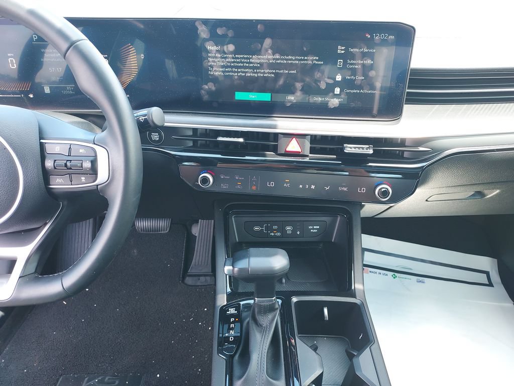 Used 2025 Kia K5 GT-Line w/ GT-Line Premium Package FWD image 17