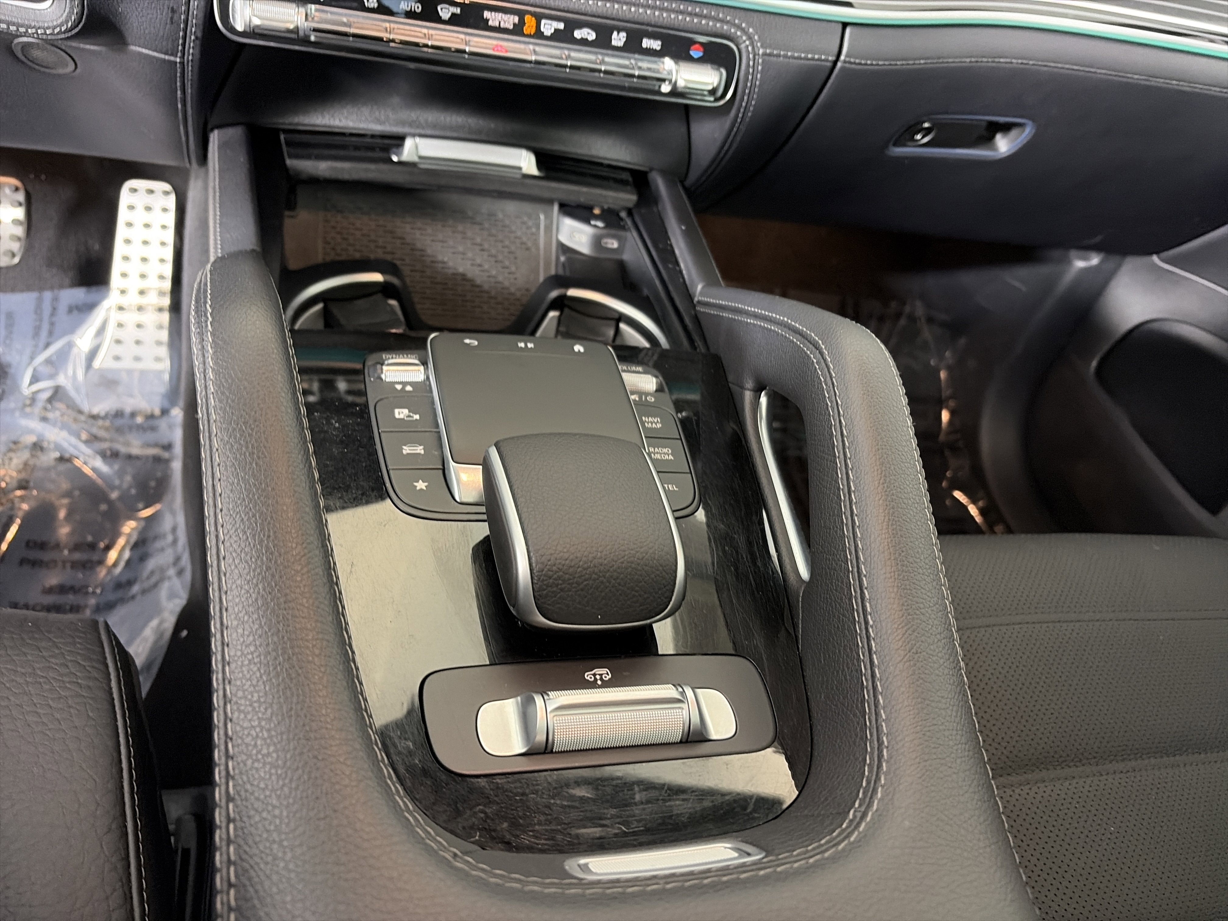 Used 2024 Mercedes-Benz GLS 580 4MATIC image 38