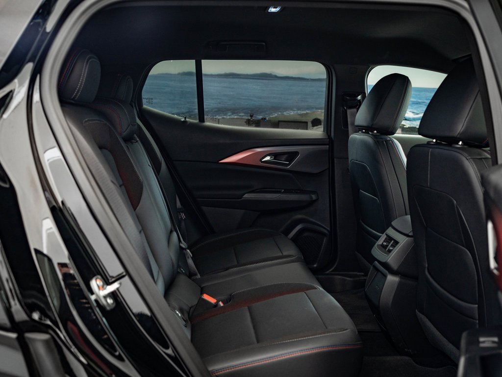 Used 2025 Chevrolet Equinox EV RS image 42