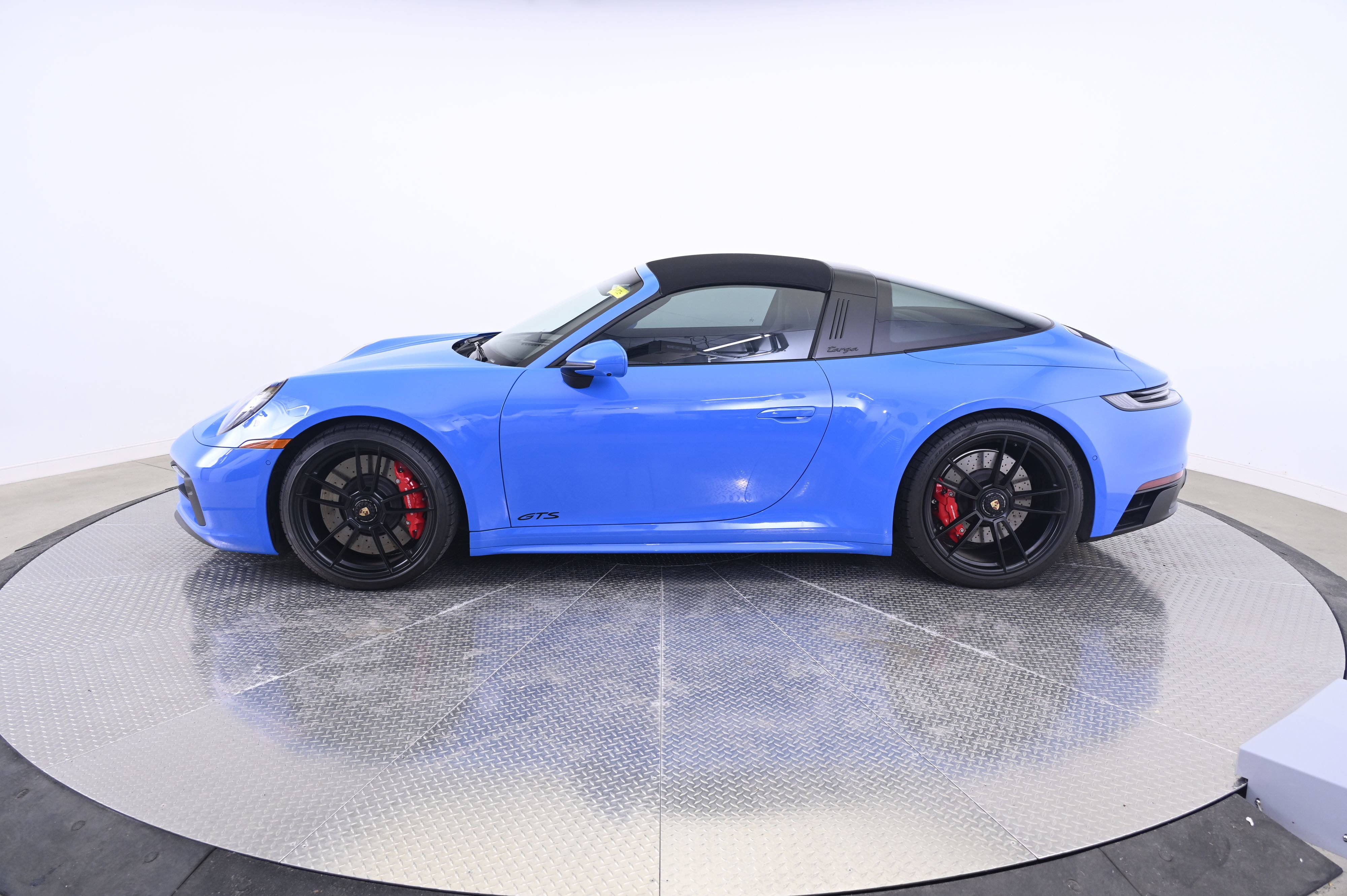 Certified 2022 Porsche 911 Targa 4S AWD/4WD image 12