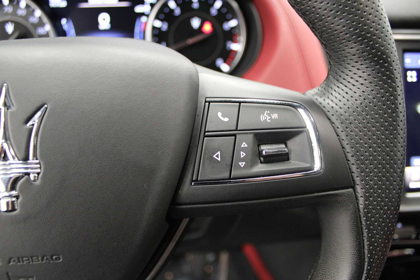 Used 2022 Maserati Levante GT image 22