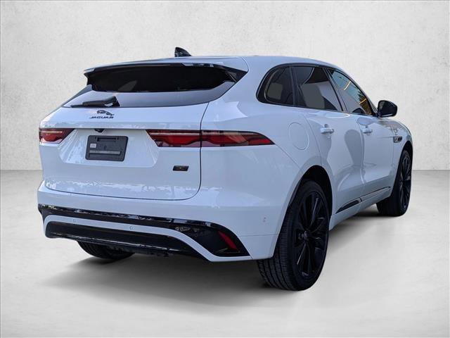 Certified 2026 Jaguar F-PACE R-Dynamic S image 5