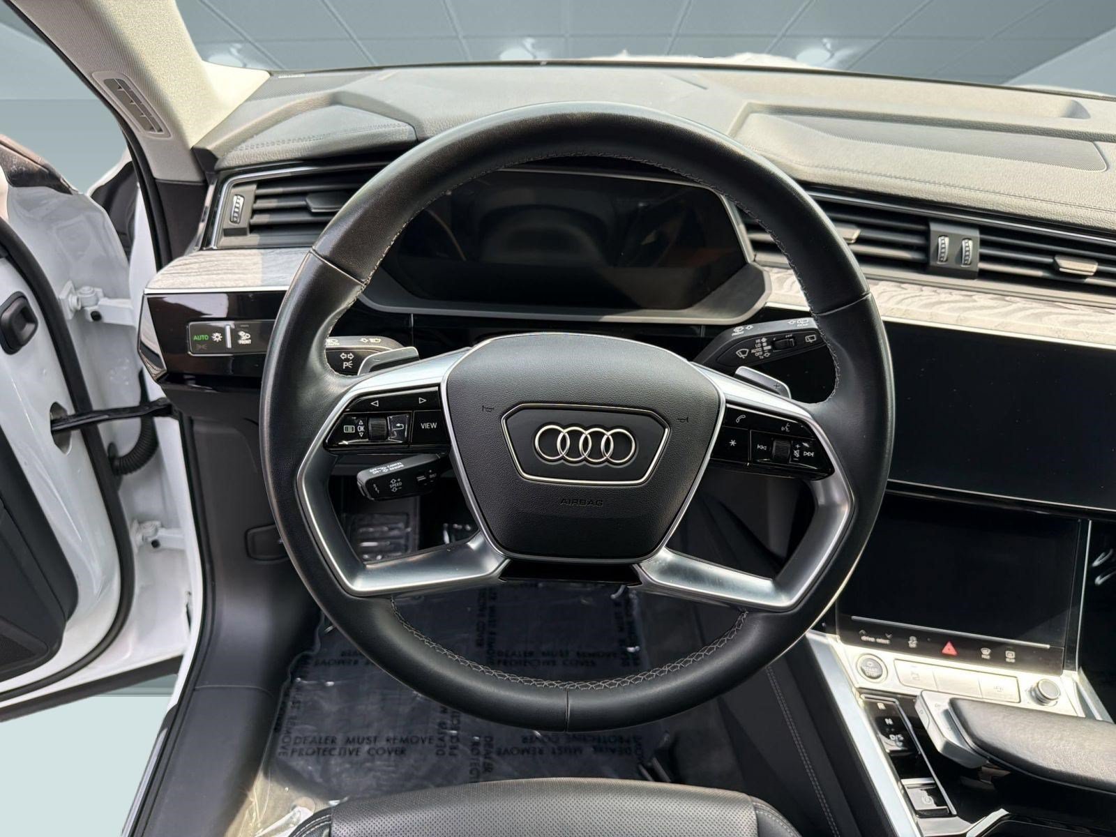 Used 2024 Audi Q8 e-tron Premium Plus w/ Premium Plus Package AWD/4WD image 27