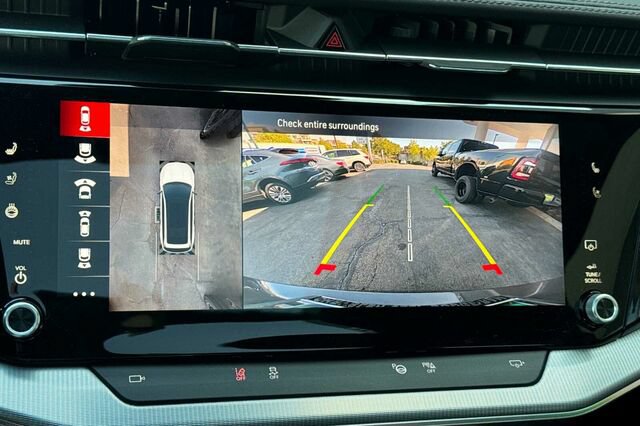 New 2025 Jeep Wagoneer S Launch Edition AWD/4WD image 17