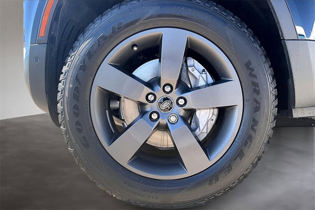 Certified 2025 Land Rover Defender 110 S image 8