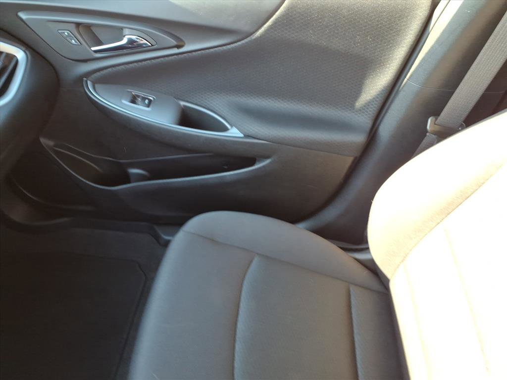 Used 2024 Chevrolet Malibu LT image 31