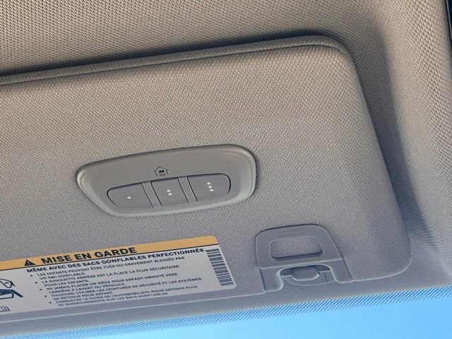 Used 2022 Jeep Grand Cherokee Overland w/ Advanced Protech Group III image 40