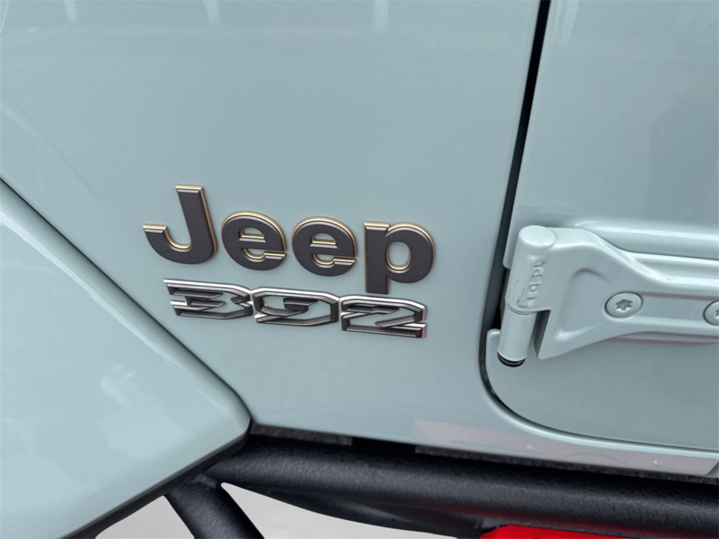 Used 2024 Jeep Wrangler Unlimited Rubicon 392 image 21