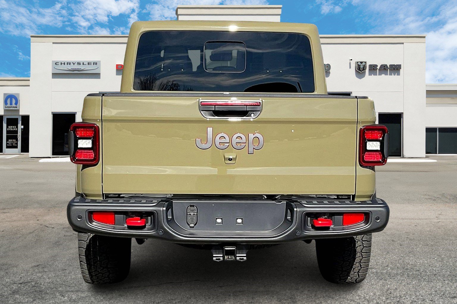 New 2025 Jeep Gladiator Rubicon image 4