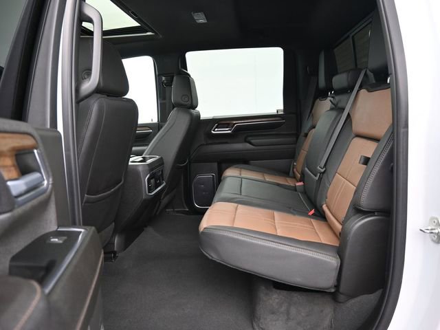 Used 2024 Chevrolet Silverado 2500 High Country w/ Technology Package image 29