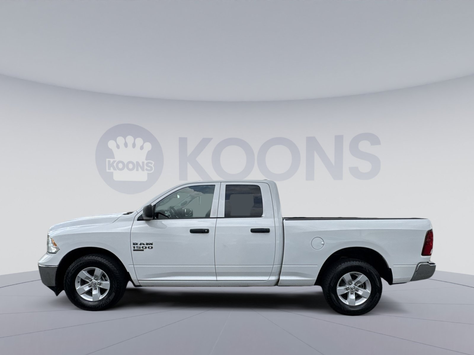 Used 2024 RAM 1500 Classic SLT RWD image 2