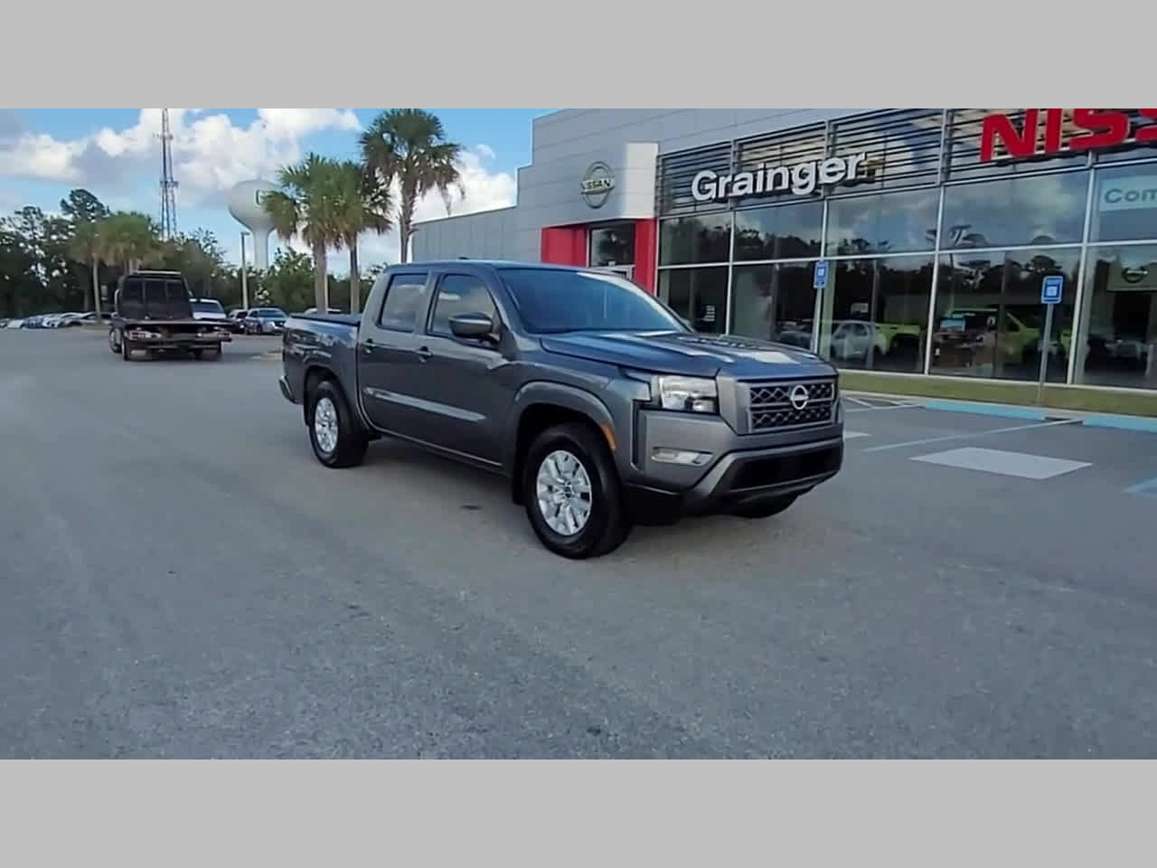 Used 2023 Nissan Frontier SV w/ SV Convenience Package image 18