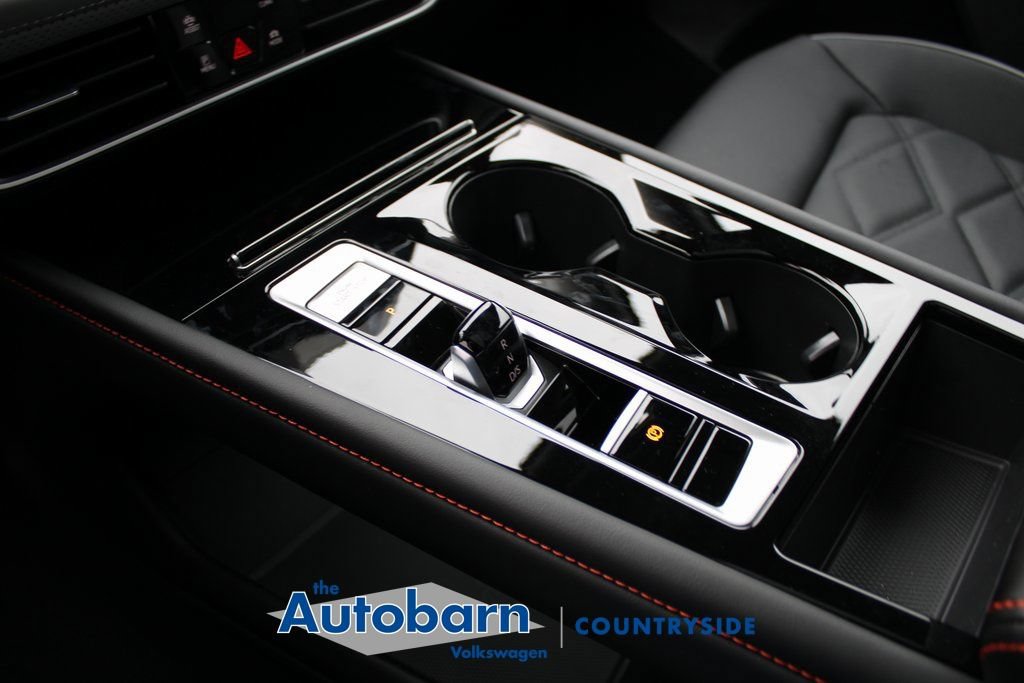 Used 2026 Volkswagen Atlas Peak Edition AWD/4WD image 16