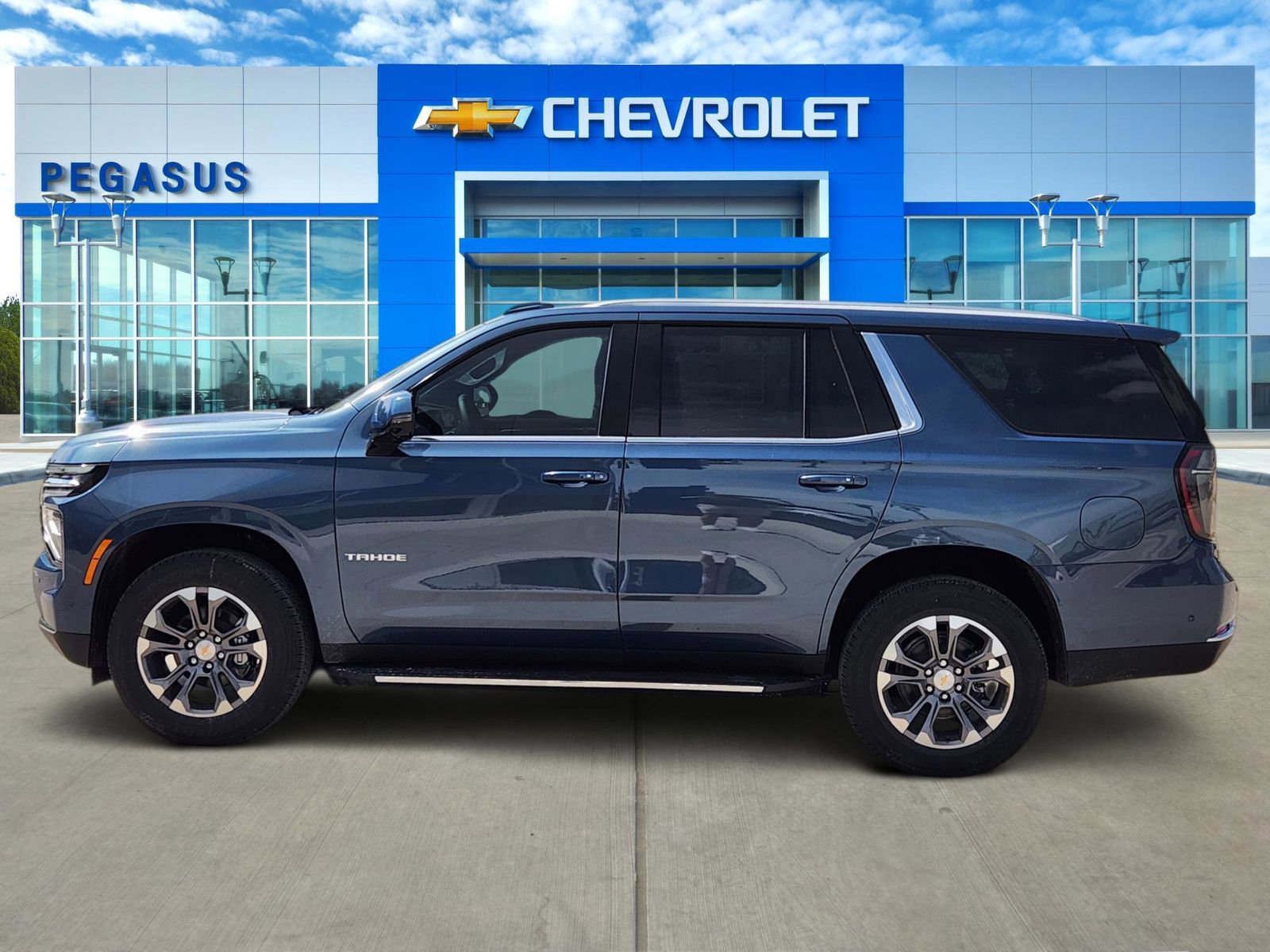 New 2026 Chevrolet Tahoe LT w/ Comfort Package RWD image 3