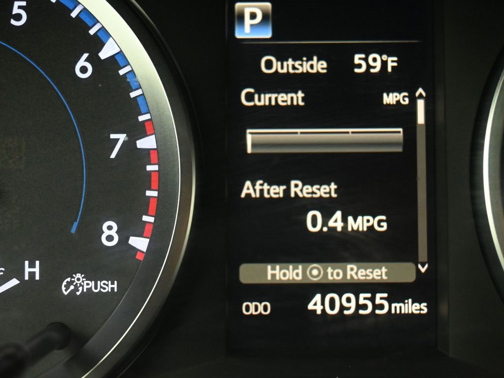 Certified 2018 Toyota Highlander LE image 16