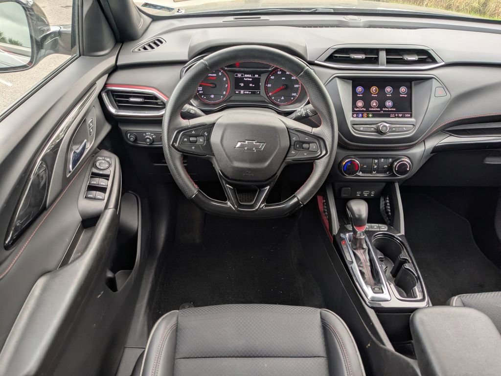 Used 2021 Chevrolet TrailBlazer RS AWD/4WD image 17