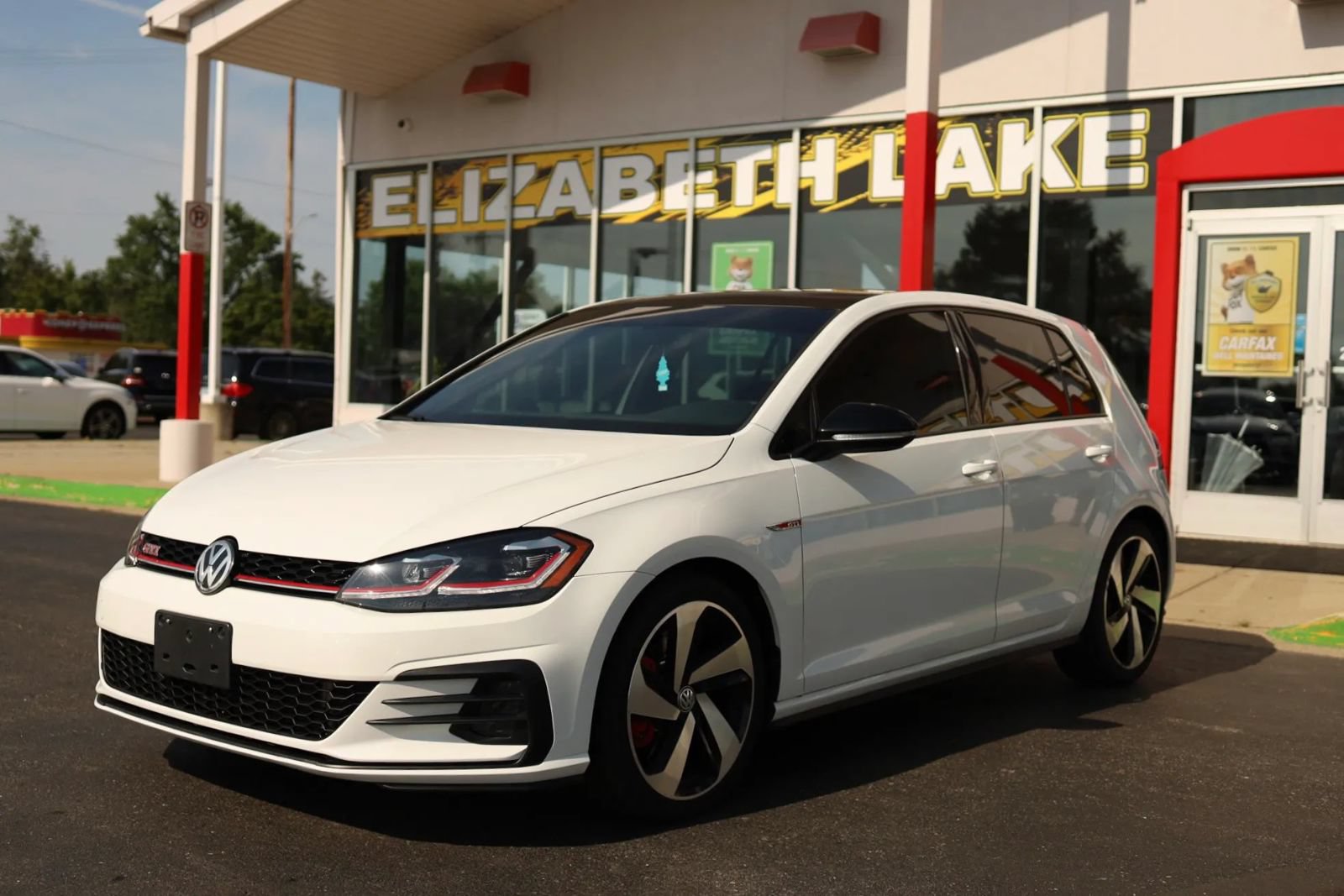 Used 2021 Volkswagen GTI SE FWD image 1