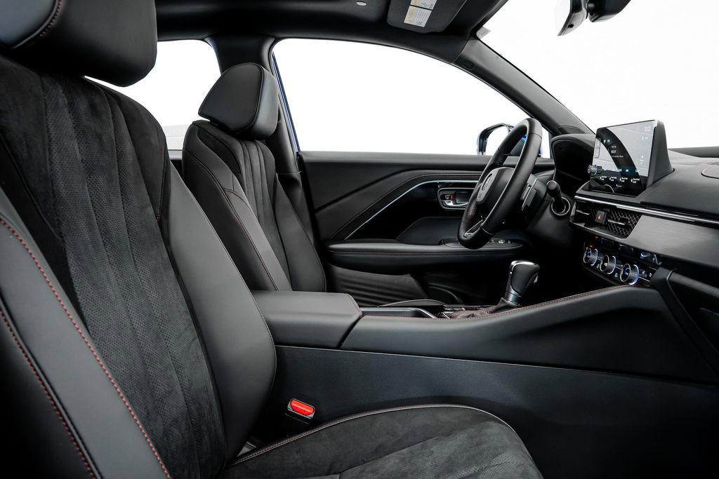 Certified 2025 Acura ADX A-Spec image 29