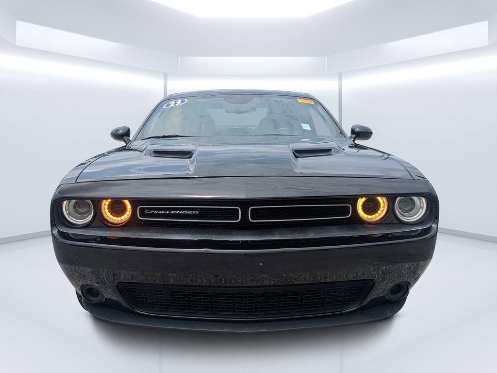 Used 2023 Dodge Challenger SXT RWD image 11