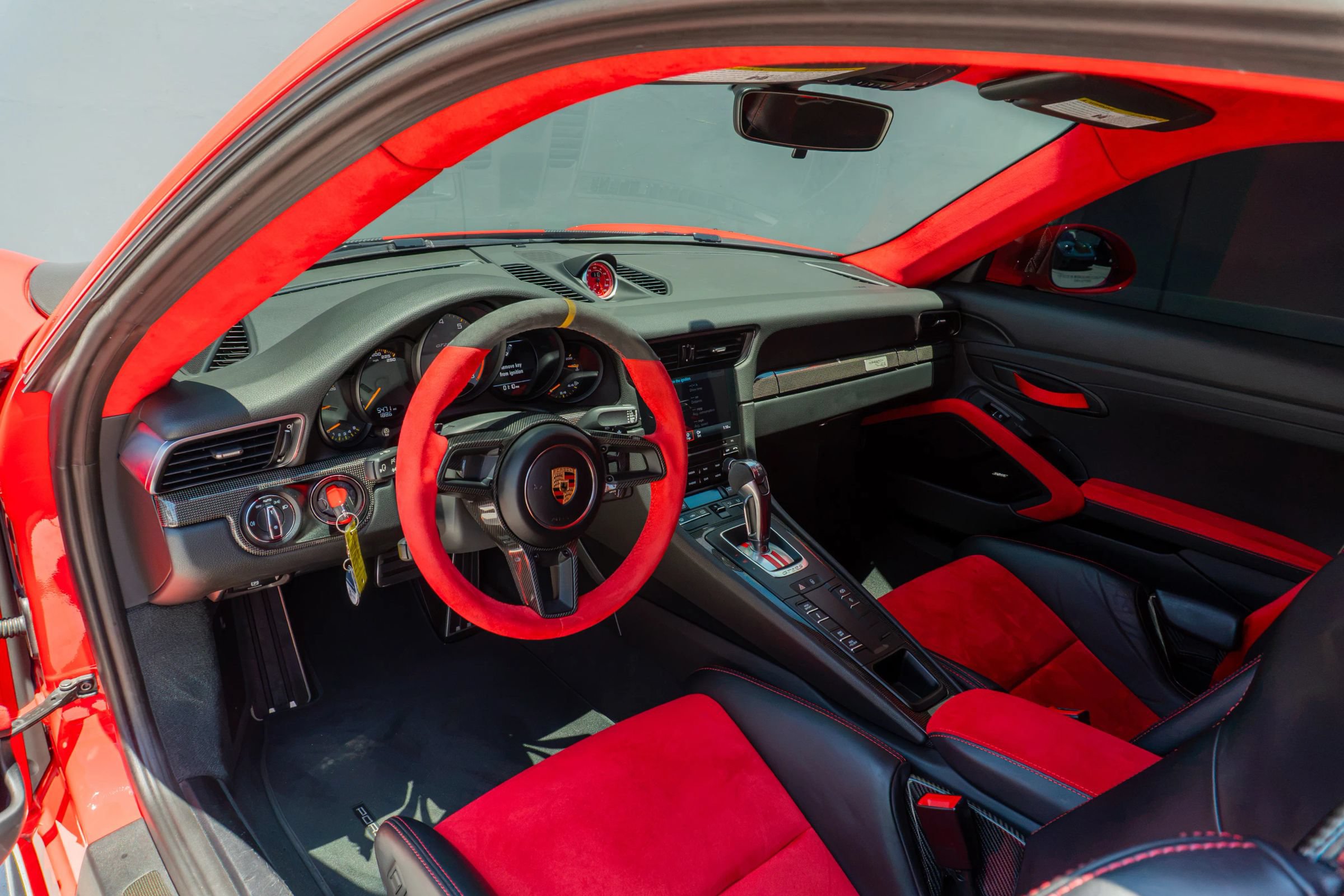 Used 2018 Porsche 911 GT2 RS RWD image 67