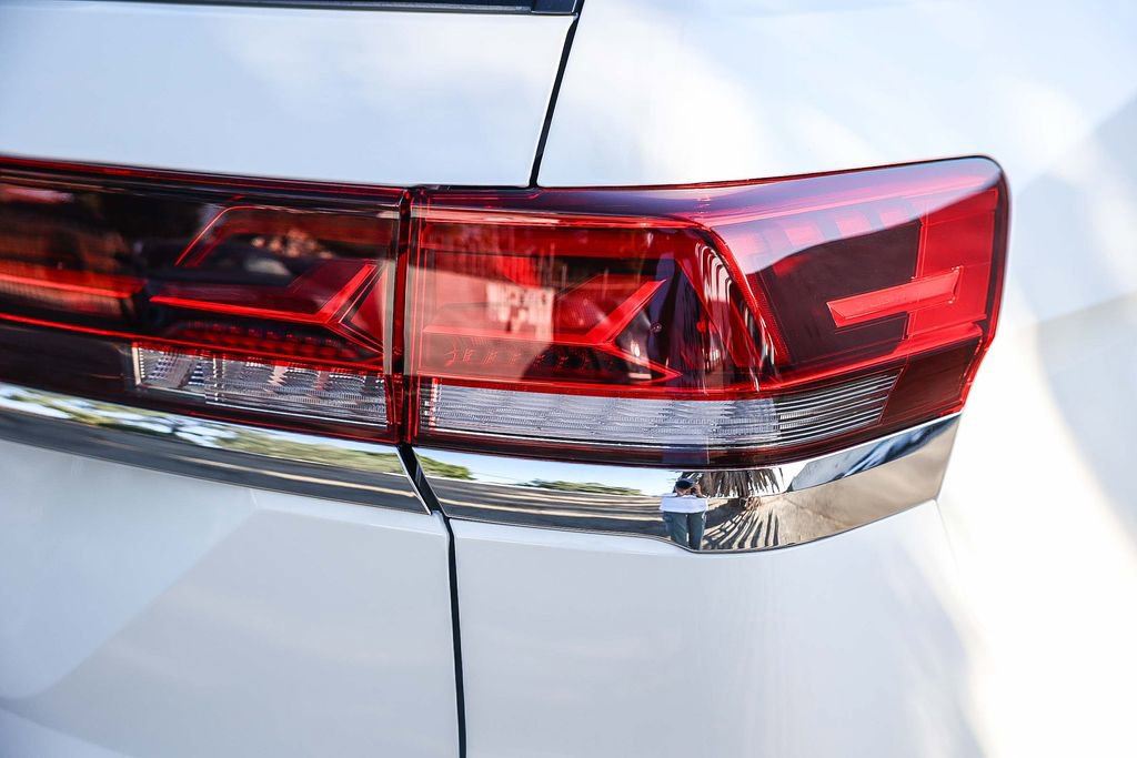 New 2026 Volkswagen Atlas SE image 3