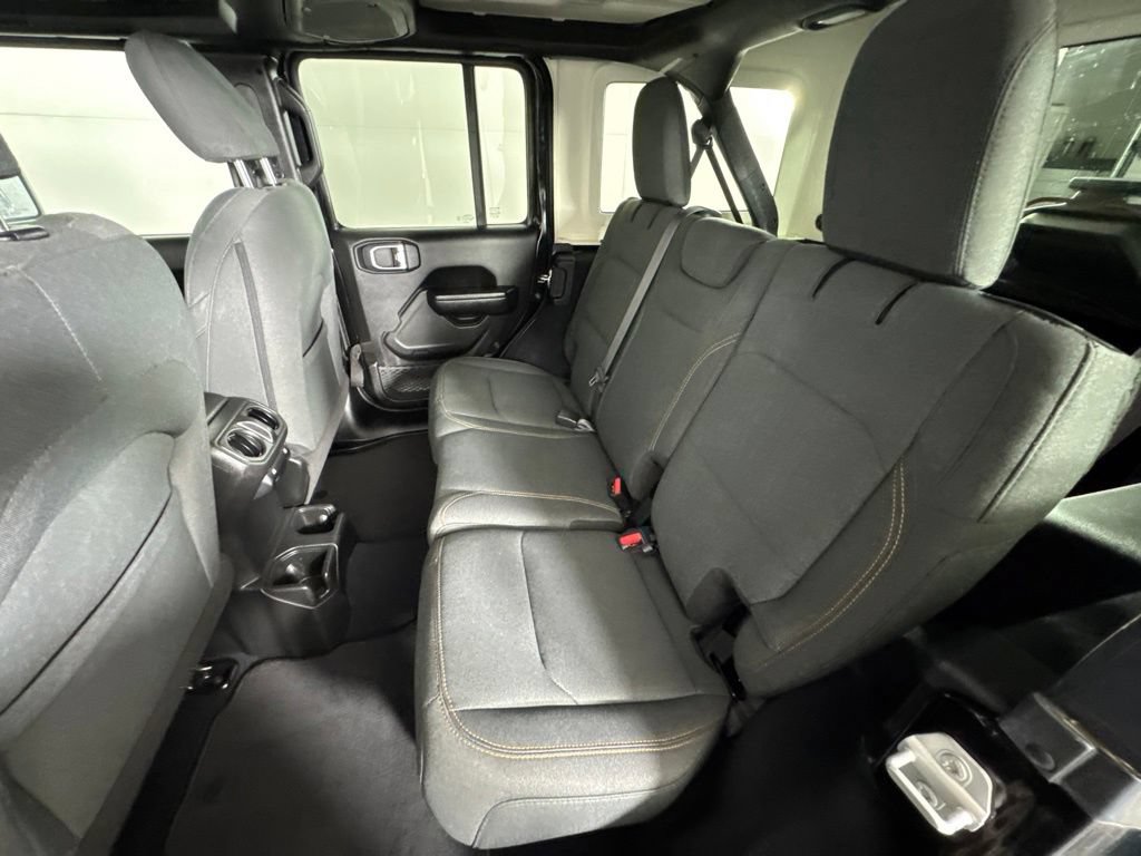 Used 2024 Jeep Wrangler Unlimited Sport AWD/4WD image 27
