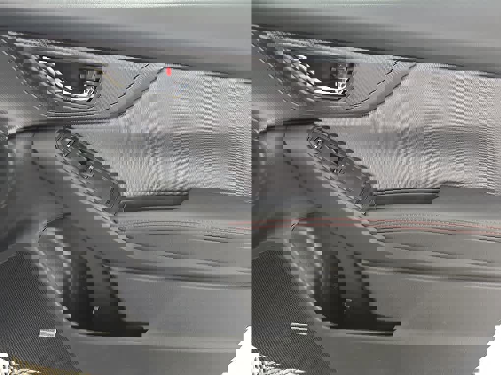 Used 2023 Subaru Impreza 2.0i Sport image 9