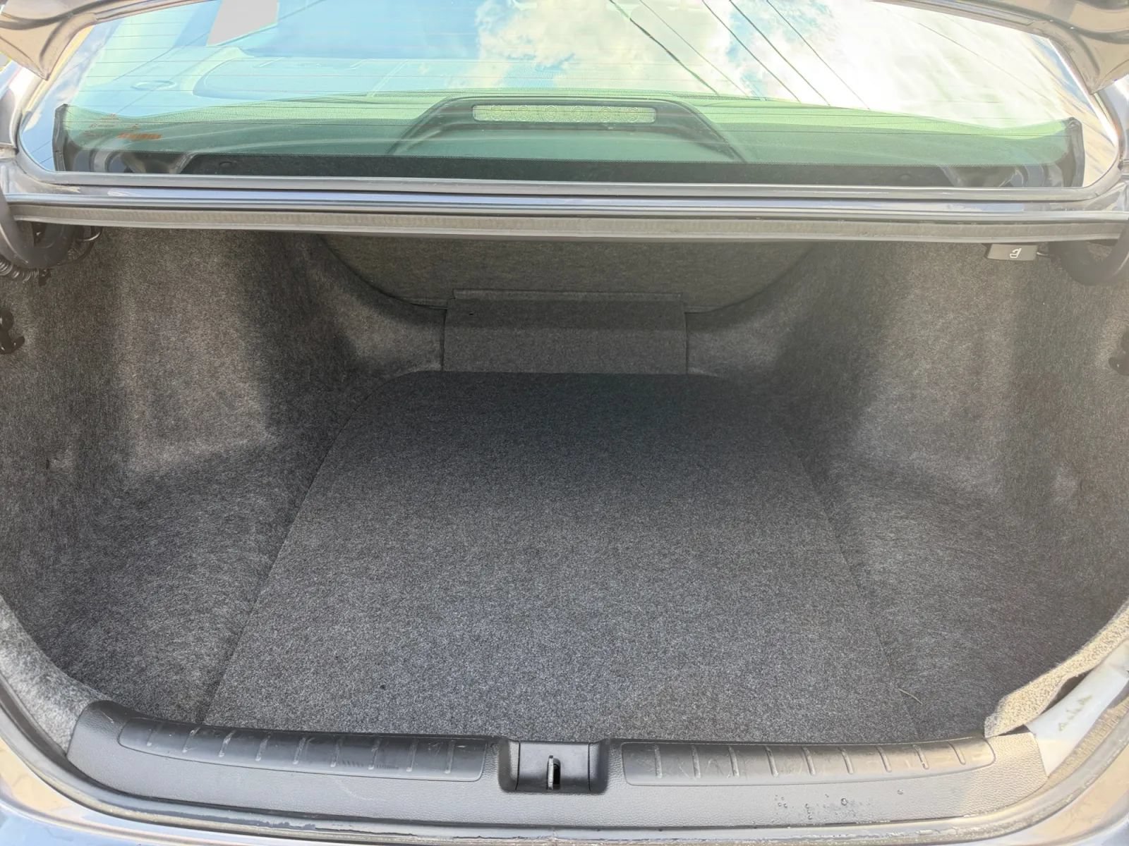 Used 2022 Honda Accord LX image 27