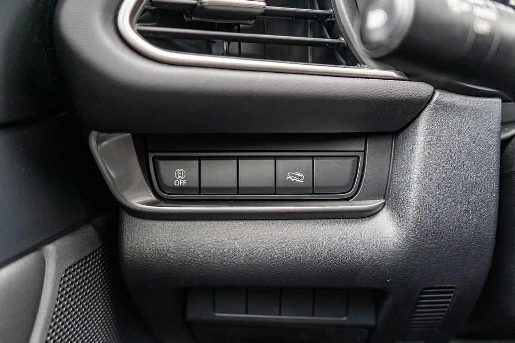 Used 2022 MAZDA CX-30 AWD 2.5 S w/ Select Package image 22