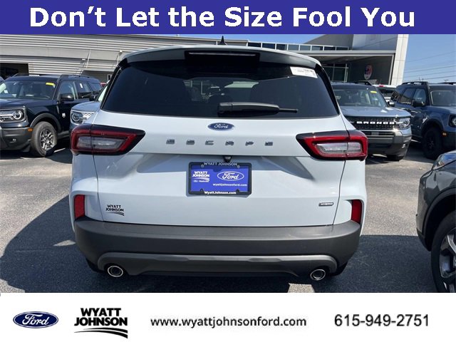 New 2025 Ford Escape ST-Line w/ Equipment Group 301A image 4
