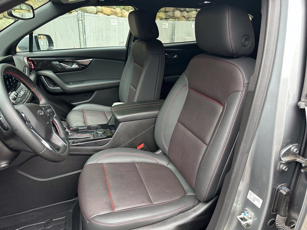Used 2024 Chevrolet Blazer RS w/ Enhanced Convenience Package FWD image 20