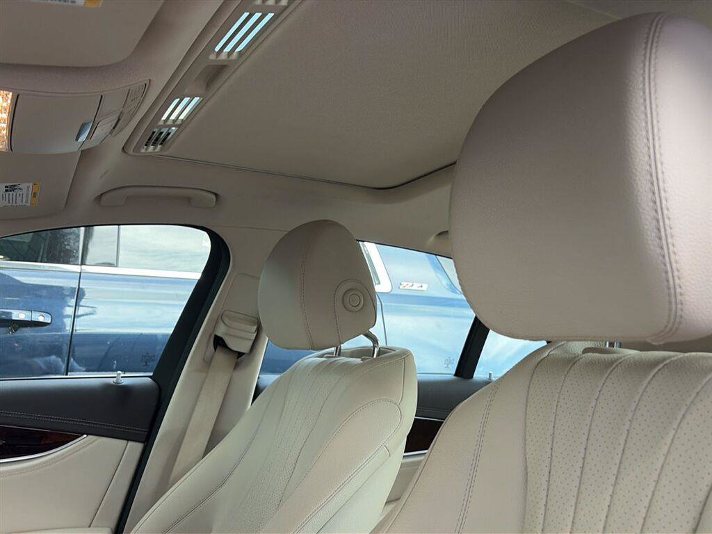 Certified 2019 Mercedes-Benz E 300 image 10