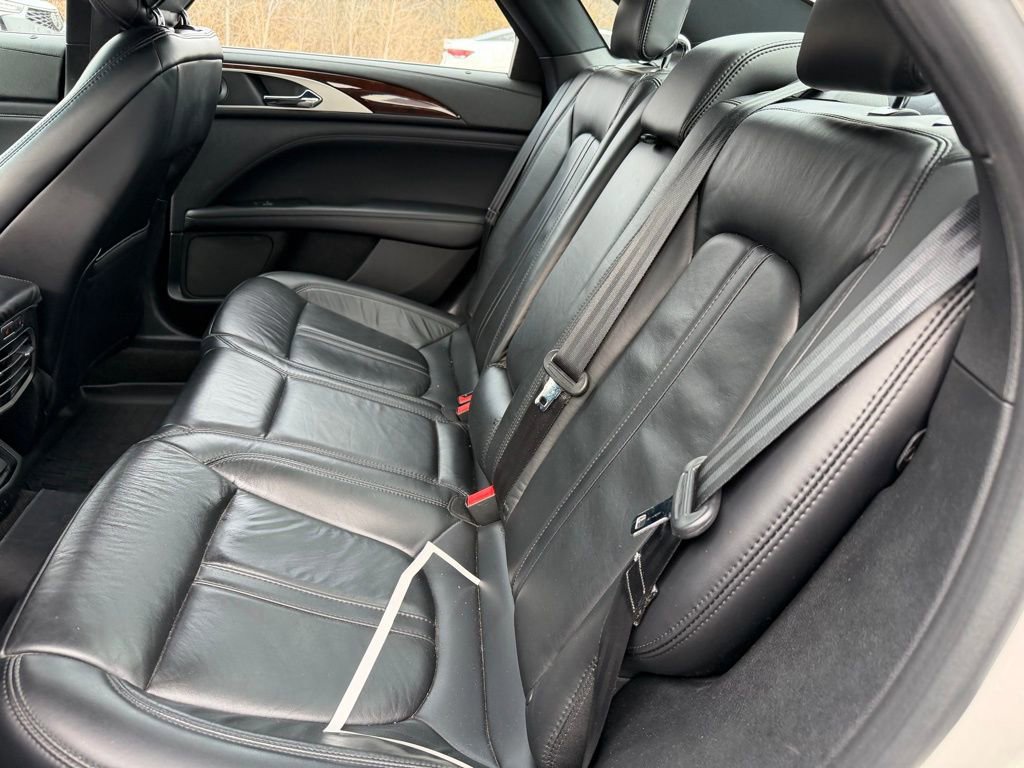 Used 2019 Lincoln MKZ Reserve w/ Reserve Plus Package image 11