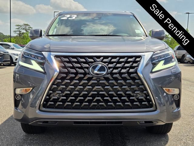Used 2023 Lexus GX 460 Luxury w/ Accessory Package image 8