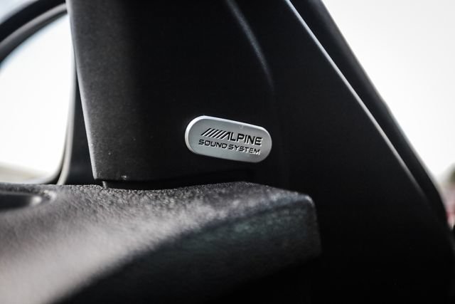 Used 2015 Chrysler 300 C RWD image 46