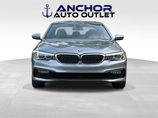 Used 2018 BMW 530i w/ Premium Package RWD image 2
