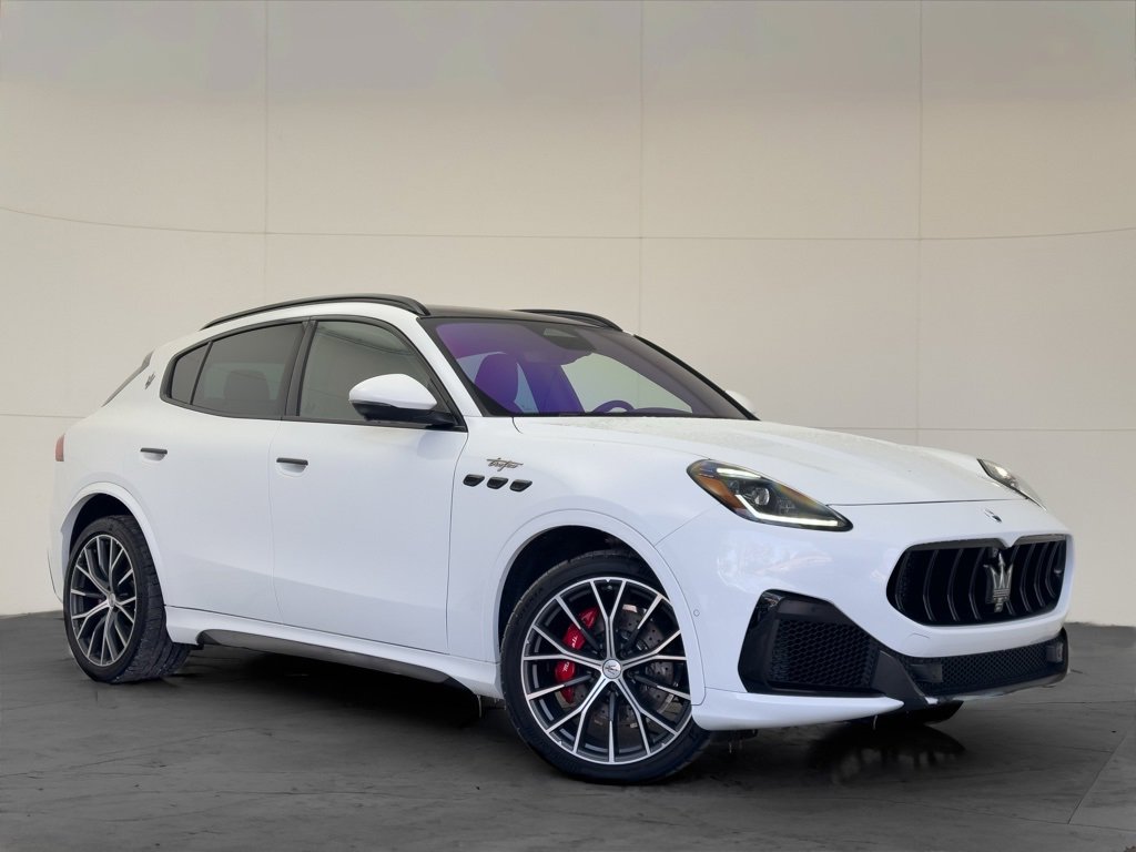New 2024 Maserati Grecale Trofeo