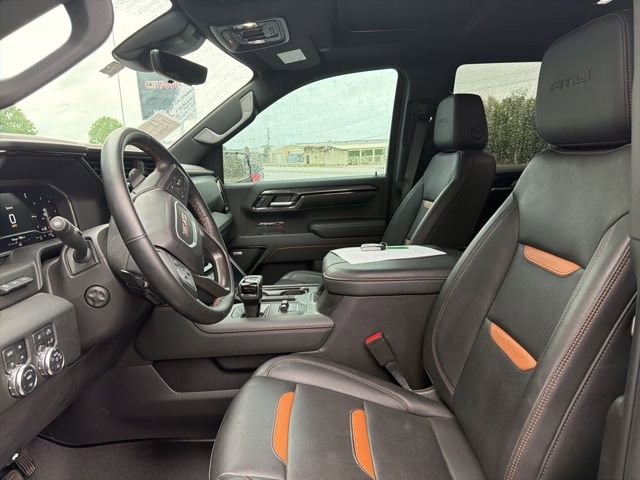 Used 2024 GMC Sierra 1500 AT4 w/ Technology Package AWD/4WD image 2
