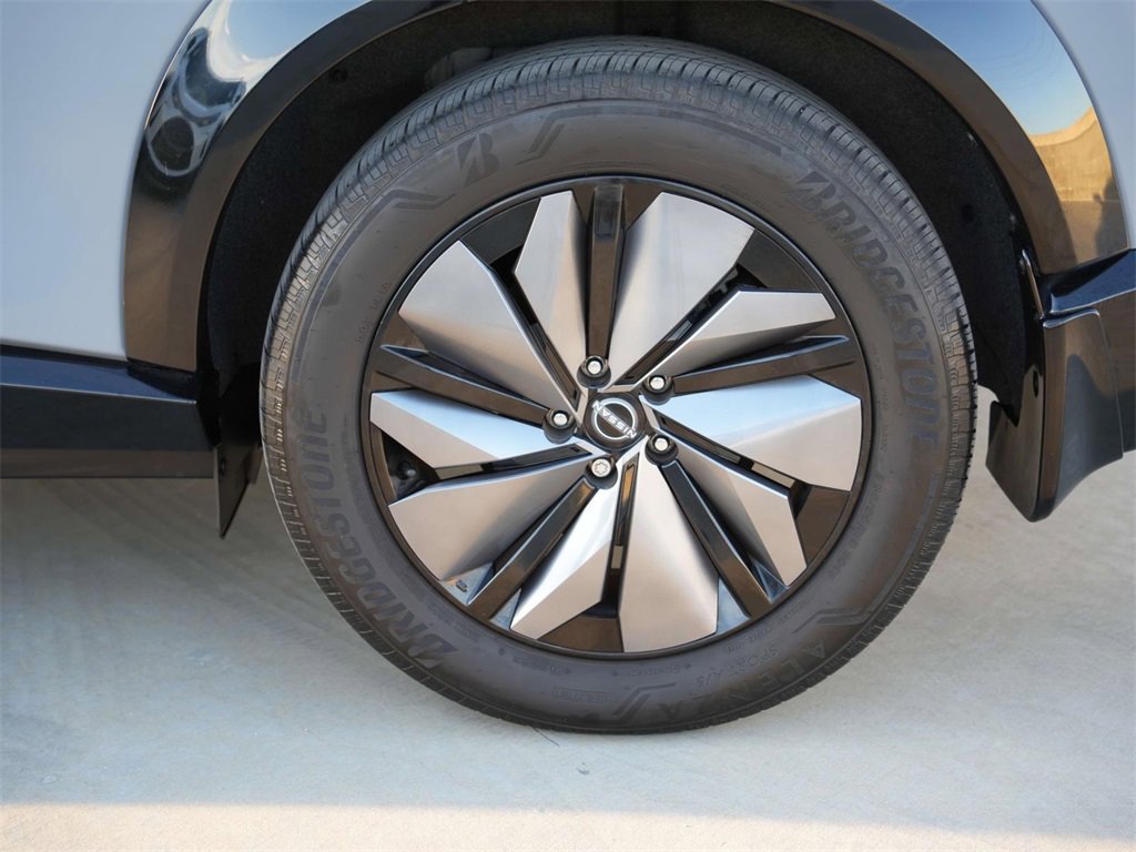 Used 2024 Nissan Ariya AWD image 8