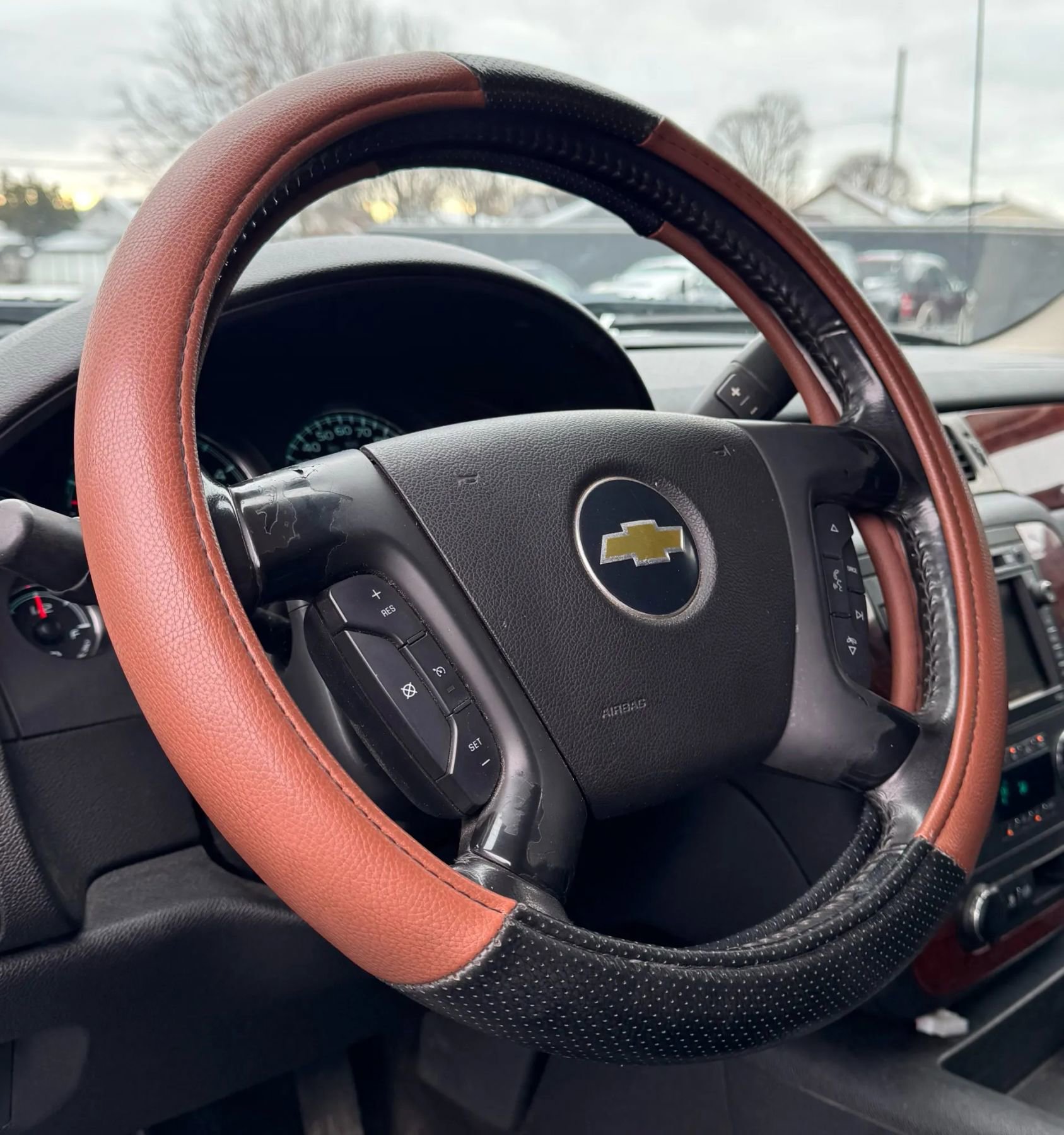 Used 2011 Chevrolet Silverado 2500 LTZ w/ Snow Plow Prep Package image 12