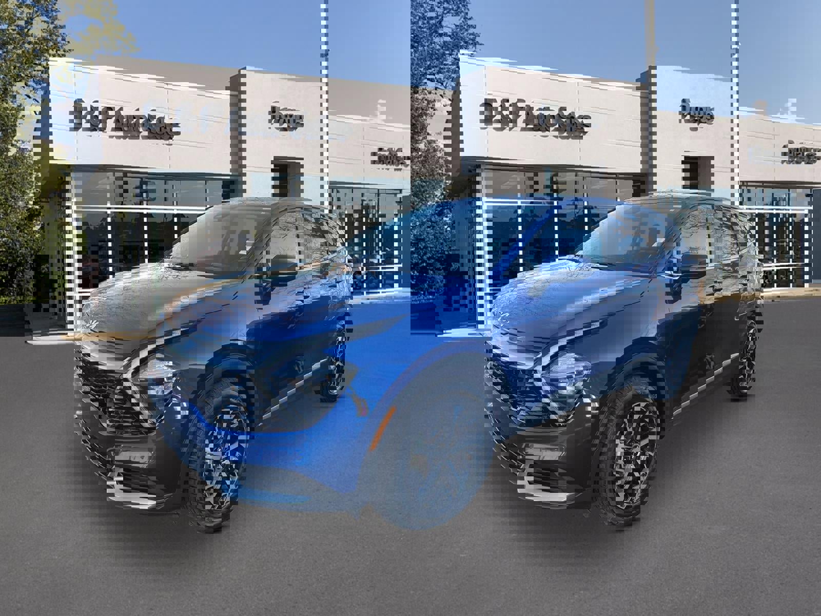 Used 2023 Kia Sportage EX image 4