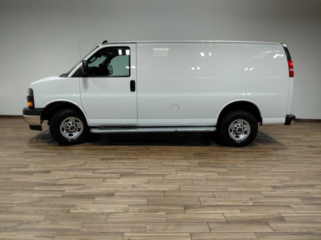 Used 2024 GMC Savana 2500 w/ Driver Convenience Package image 15