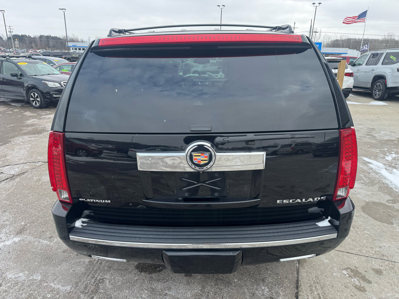 Used 2014 Cadillac Escalade Platinum image 6