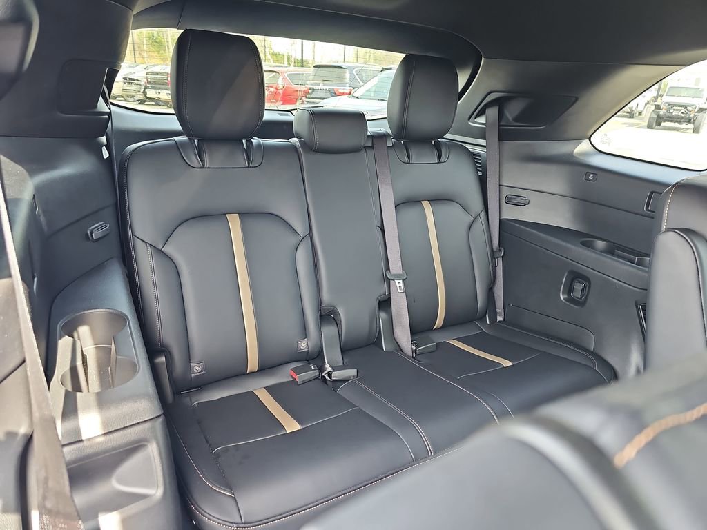 Used 2024 MAZDA CX-90 3.3 Turbo w/ Premium Plus Pkg image 15