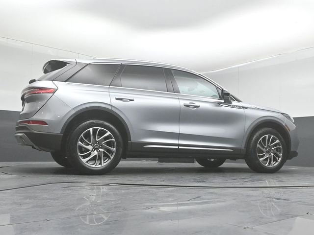 Certified 2022 Lincoln Corsair AWD w/ Equipment Group 101A image 40