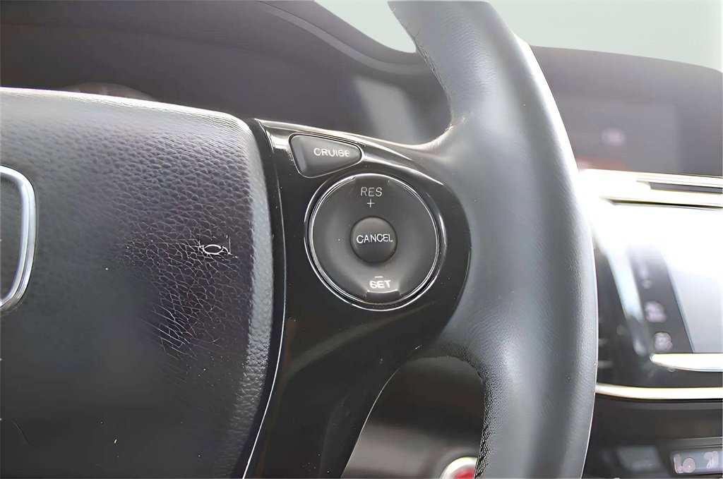 Used 2017 Honda Accord EX-L image 29