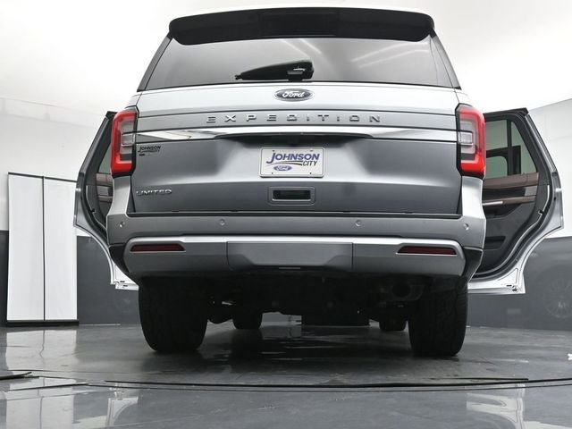 Used 2024 Ford Expedition Limited AWD/4WD image 41